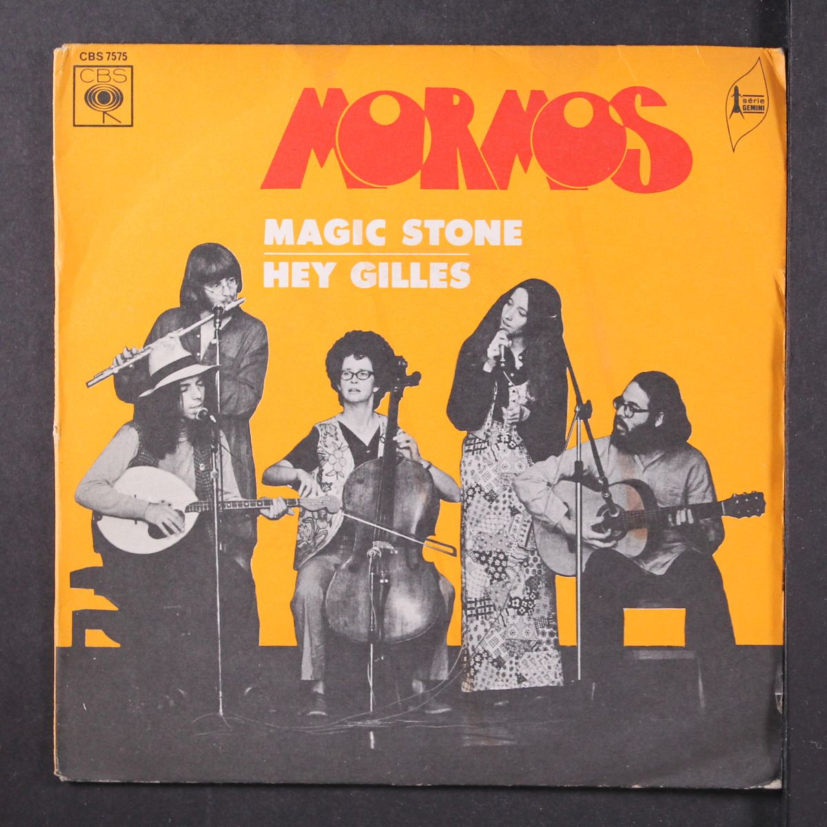 magic stone / hey gilles by MORMOS