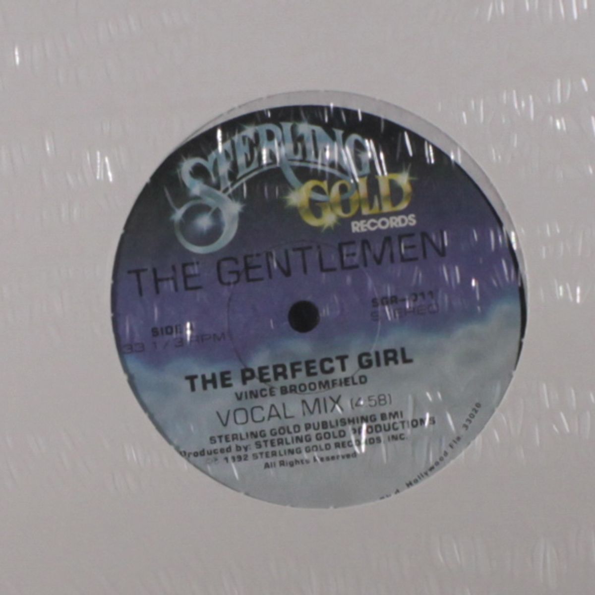 the perfect girl / instrumental by GENTLEMEN