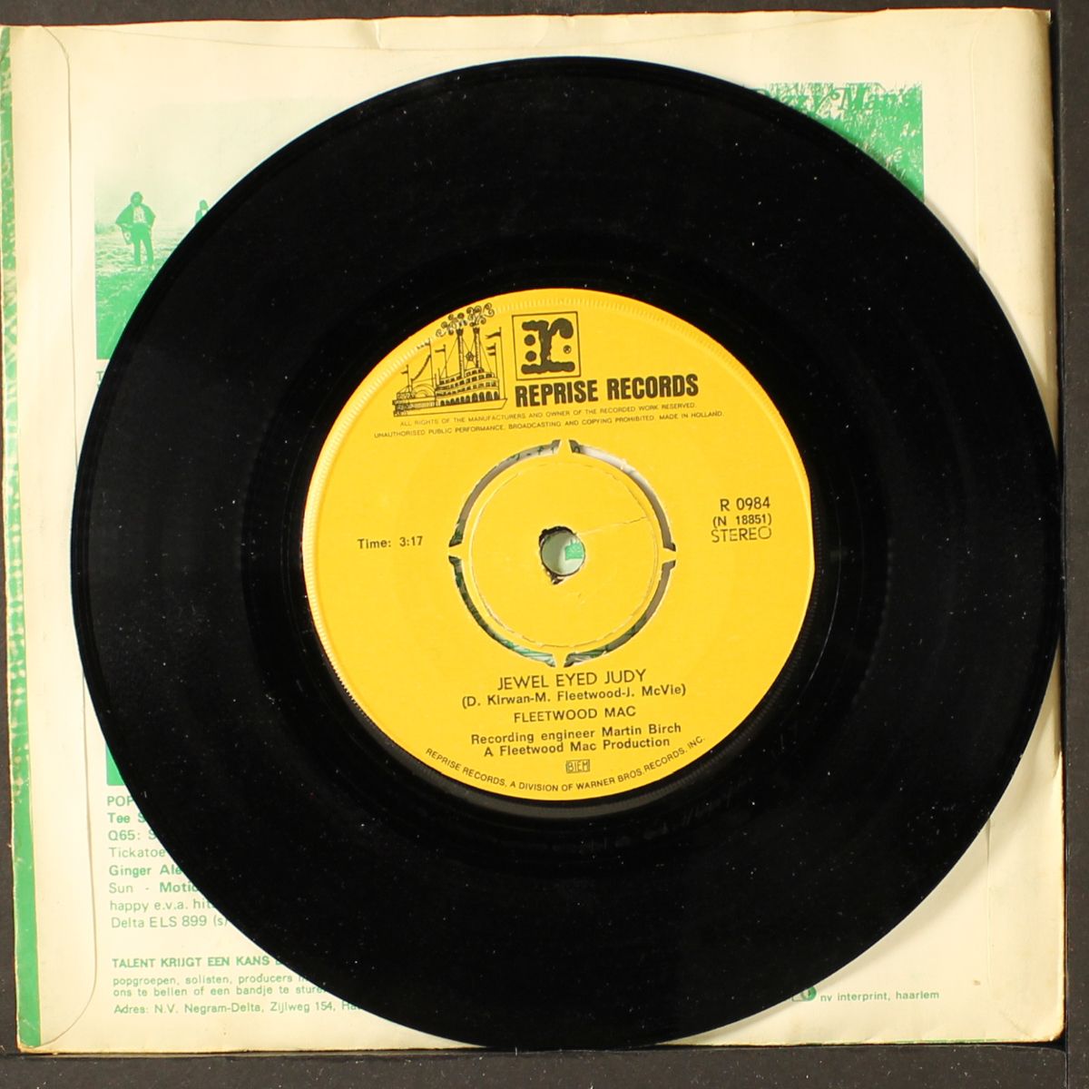 jewel eyed judy / station man by FLEETWOOD MAC
