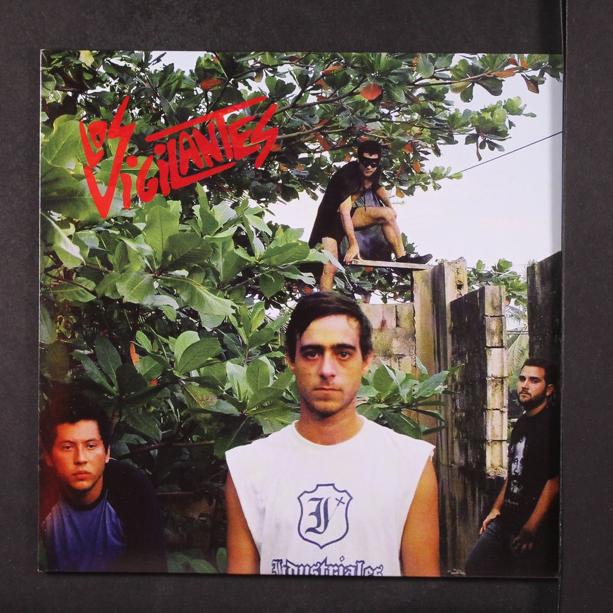 me siento azul / volvera by LOS VIGILANTES