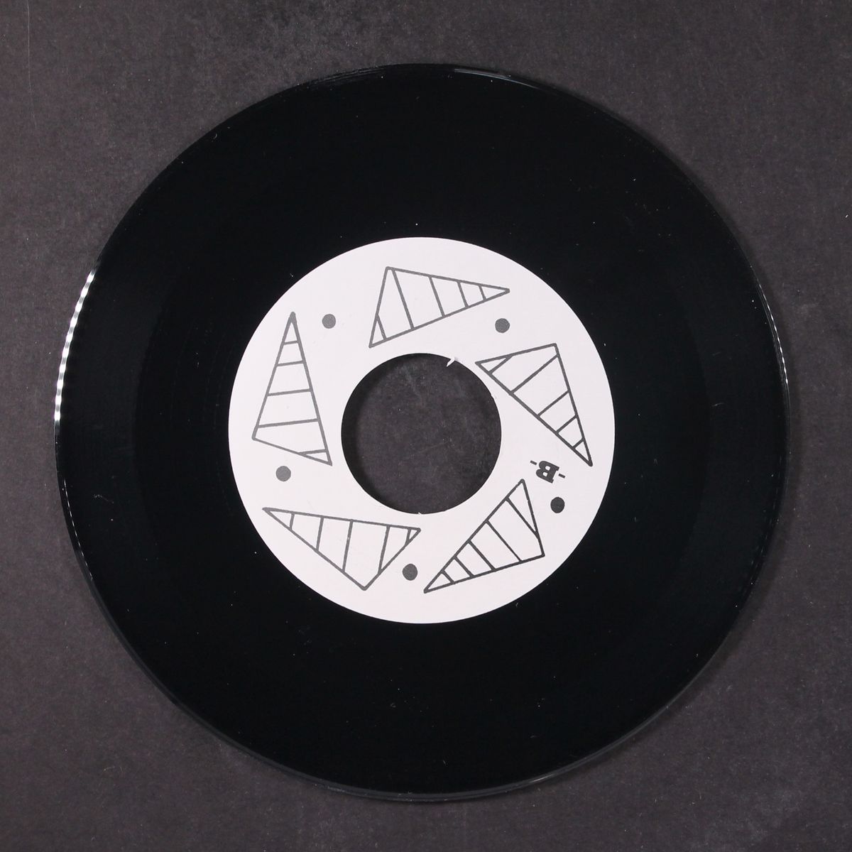 it's not important / cold eyes by REACTORS