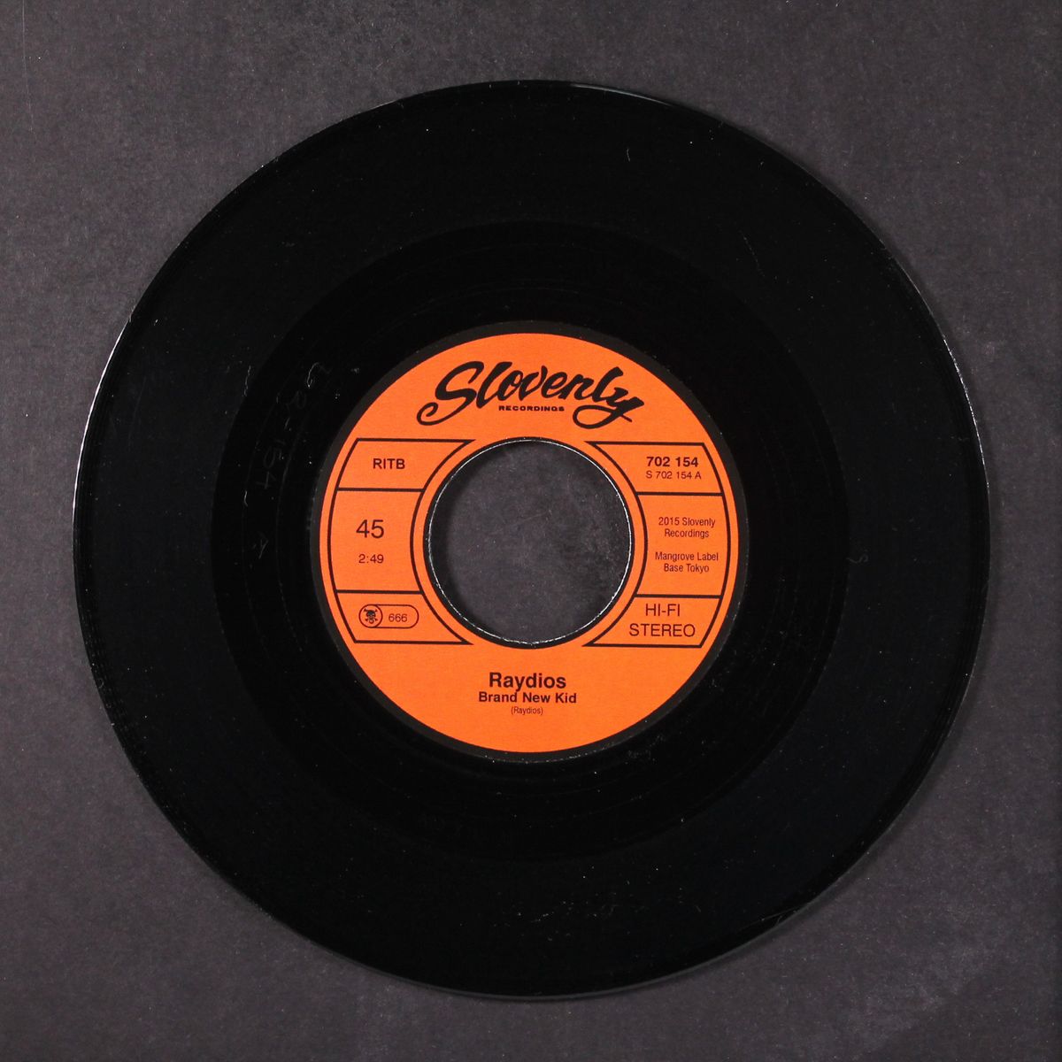 brand new kid / my way back home by RAYDIOS