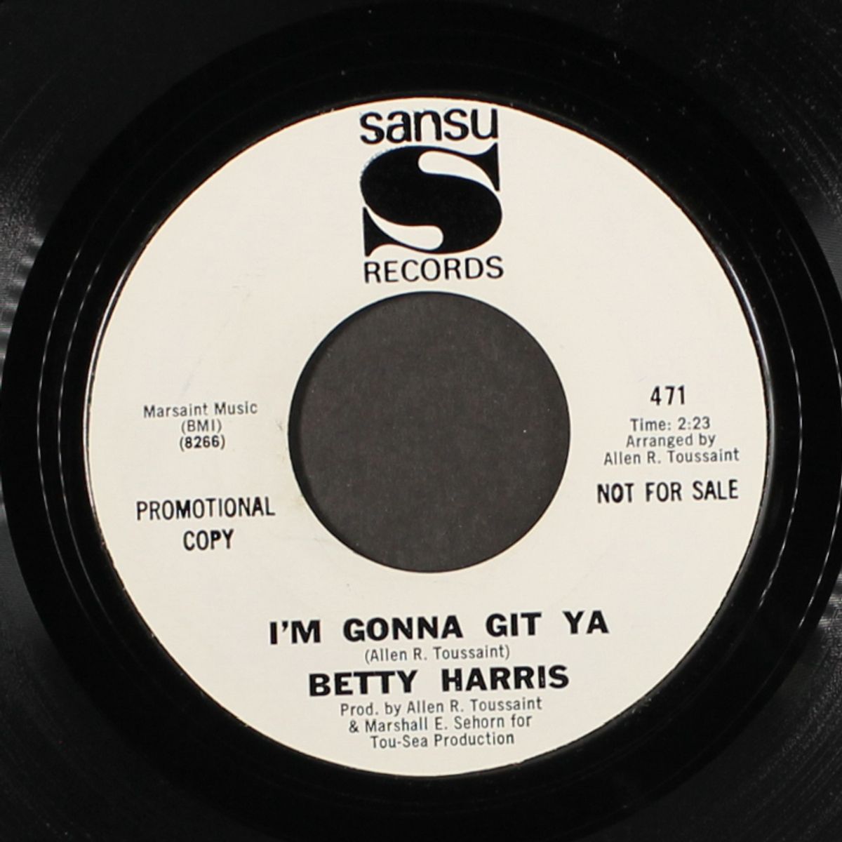 can't last much longer / i'm gonna git ya by BETTY HARRIS