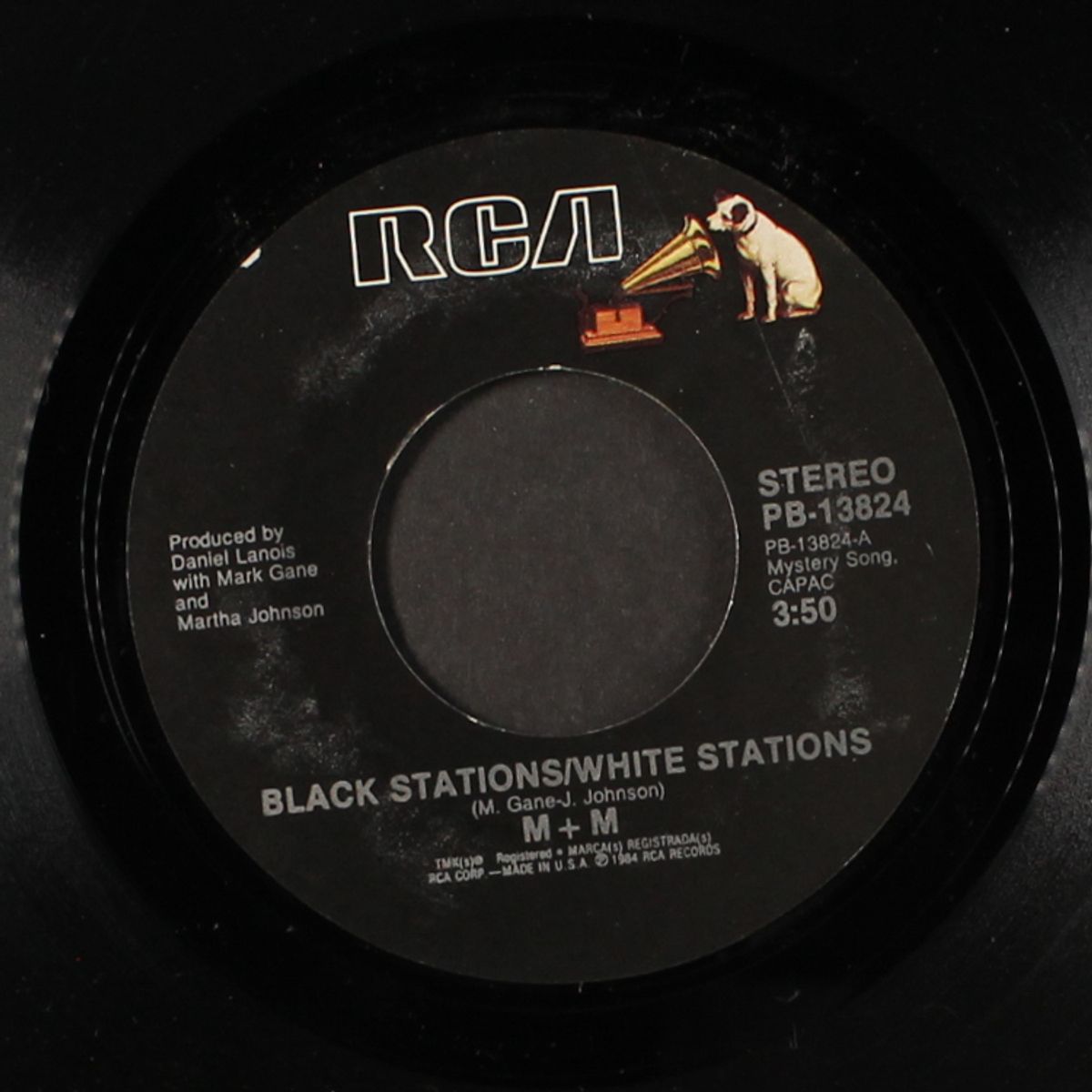 black stations/white stations / xoa oho by M+M