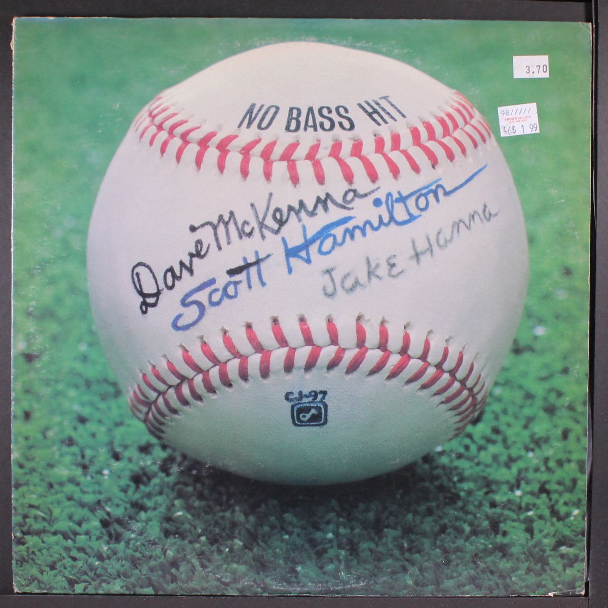 no bass hit by DAVE MCKENNA
