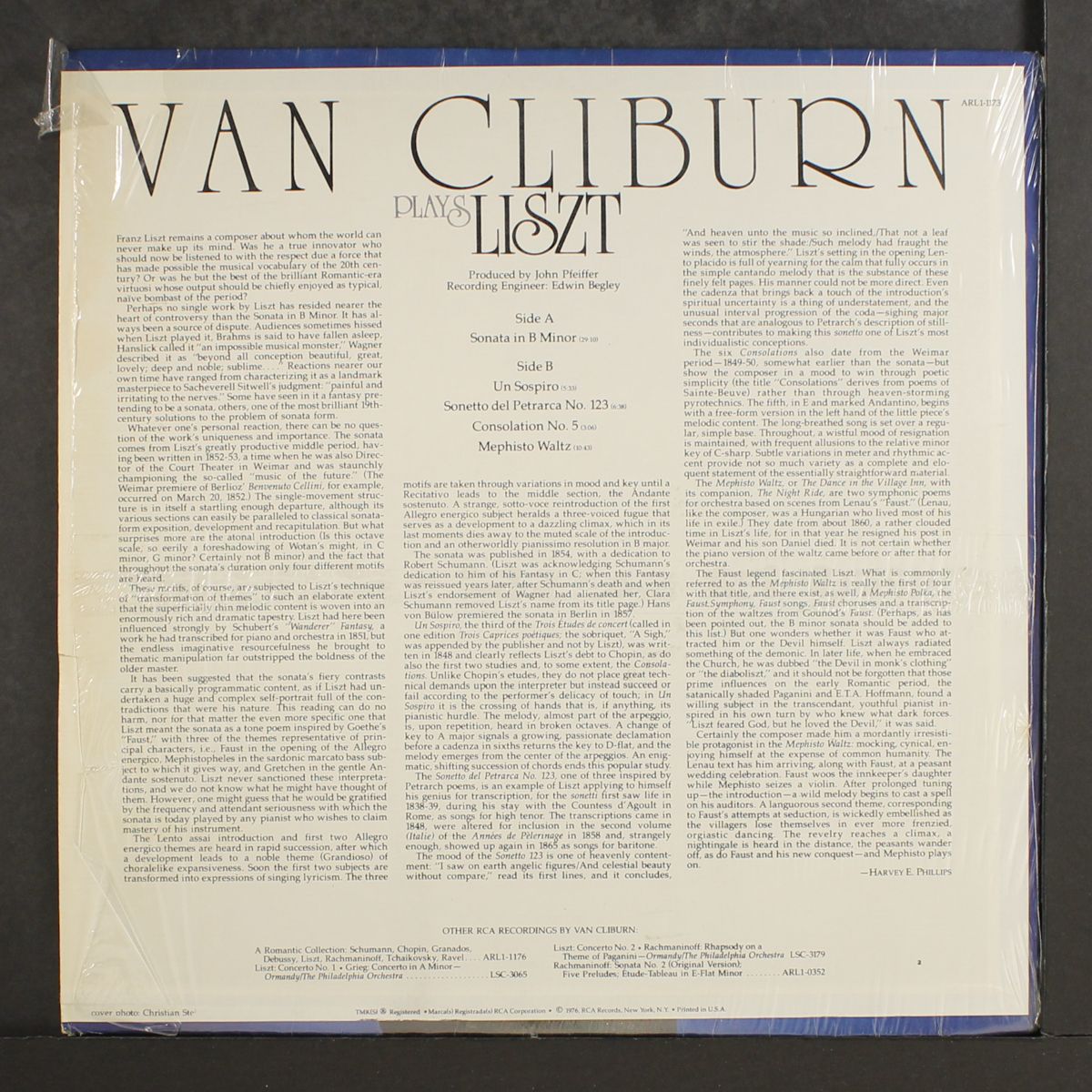 plays liszt by VAN CLIBURN