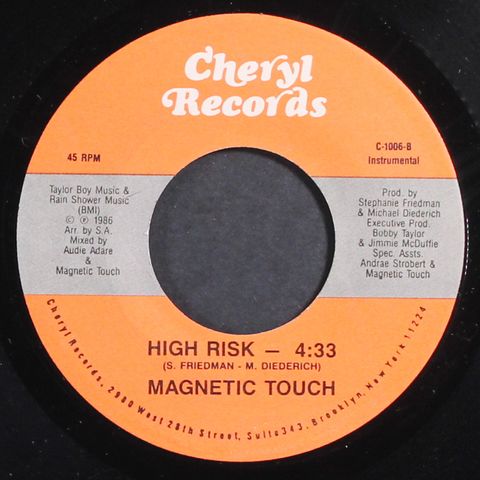 MAGNETIC TOUCH