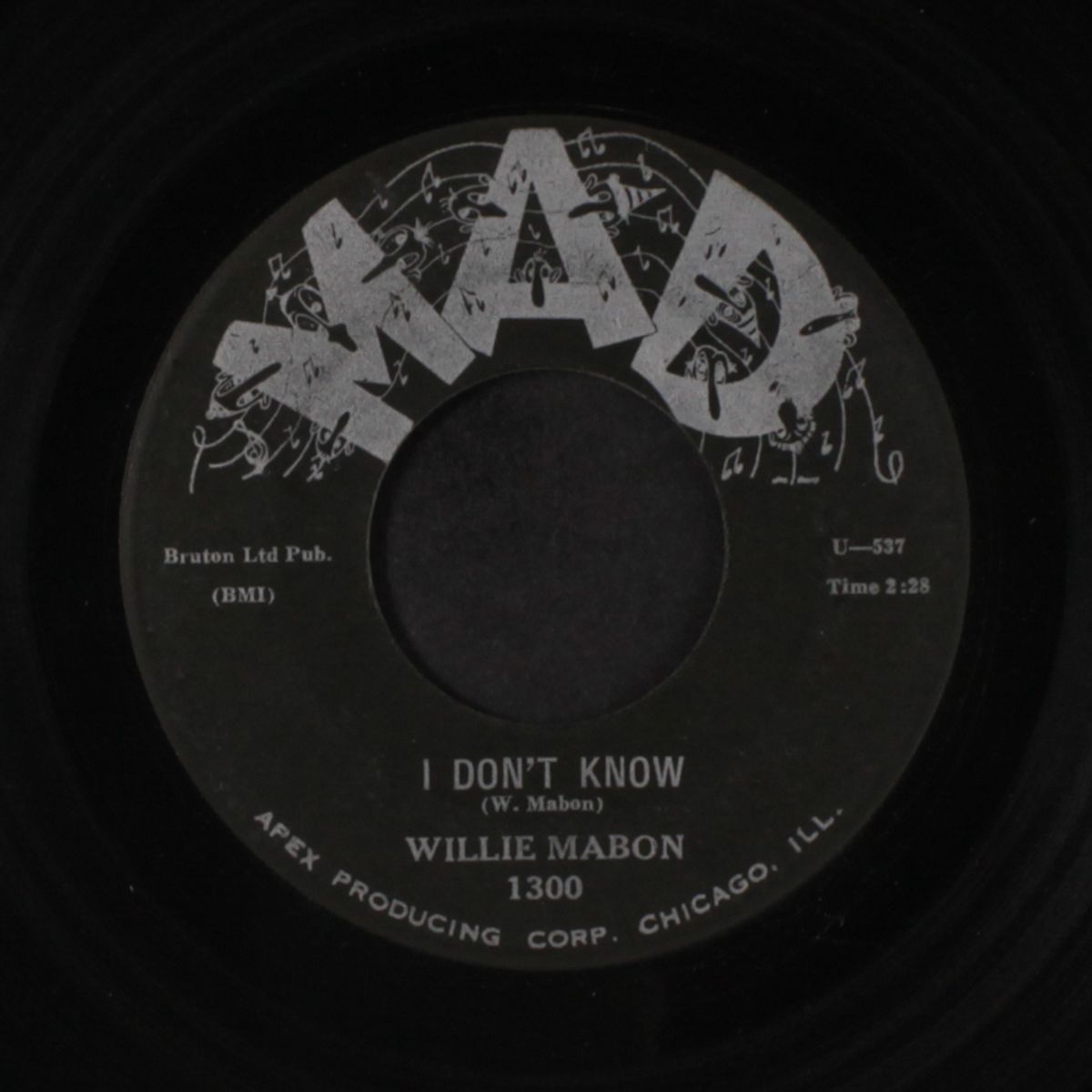 i don't know / i got to have her by WILLIE MABON
