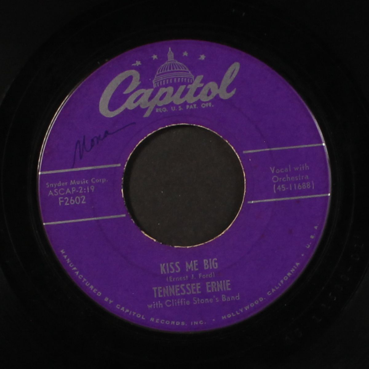 catfish boogie / kiss me big by TENNESSEE ERNIE
