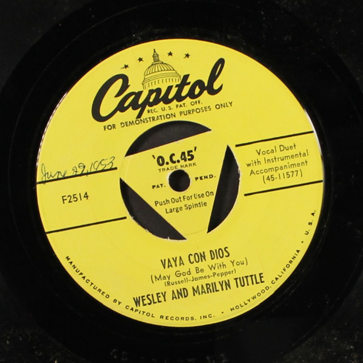 vaya con dios / i wonder where you are tonight by WESLEY & MARILYN TUTTLE