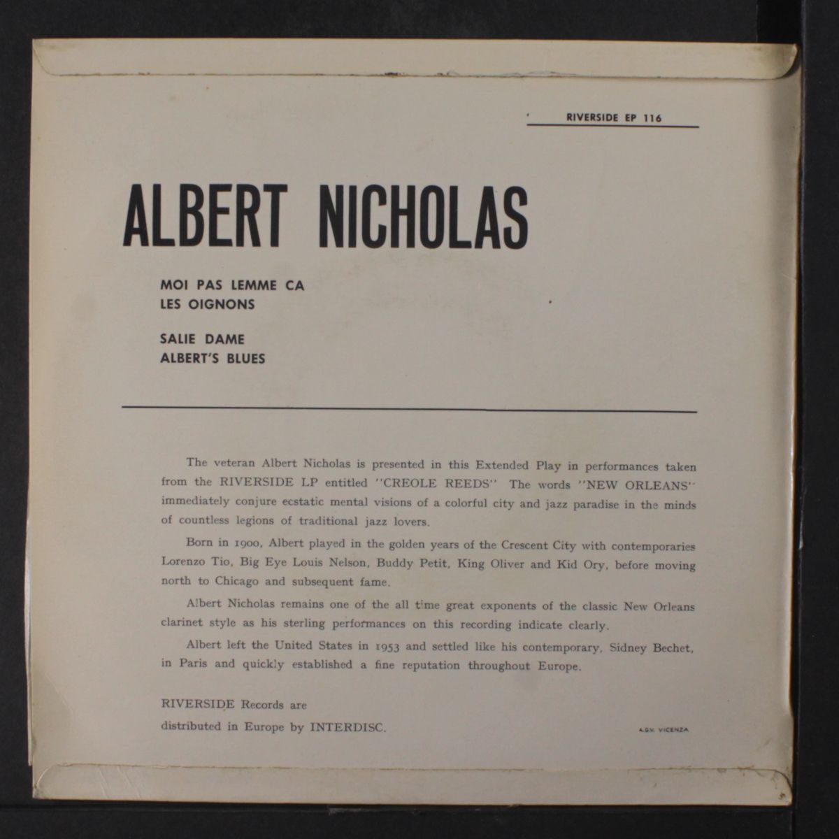 les oignons by ALBERT NICHOLAS