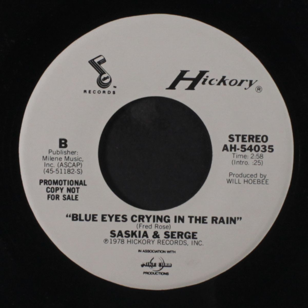 some girls grow up somehow / blue eyes crying in the rain by SASKIA & SERGE