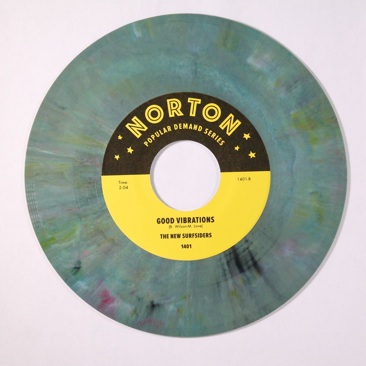 kokomo / good vibrations by NEW SURFSIDERS