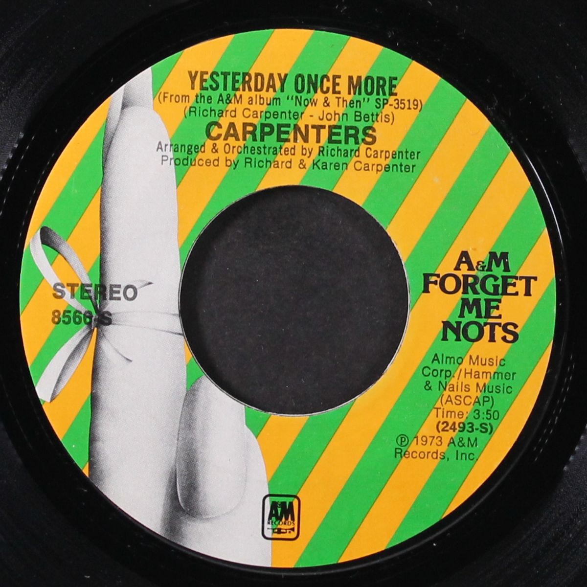 sing / yesterday once more by CARPENTERS