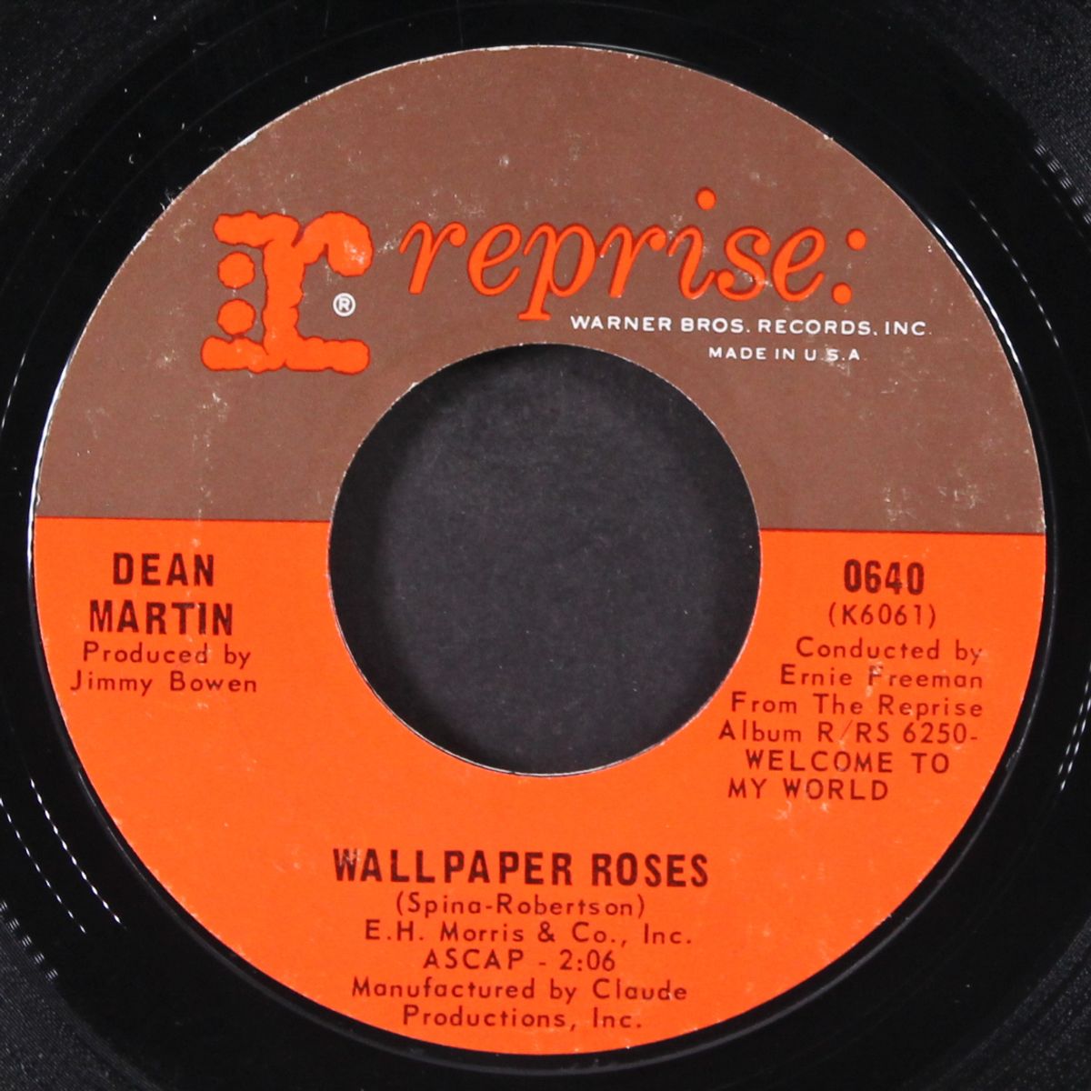in the misty moonlight / wallpaper roses by DEAN MARTIN