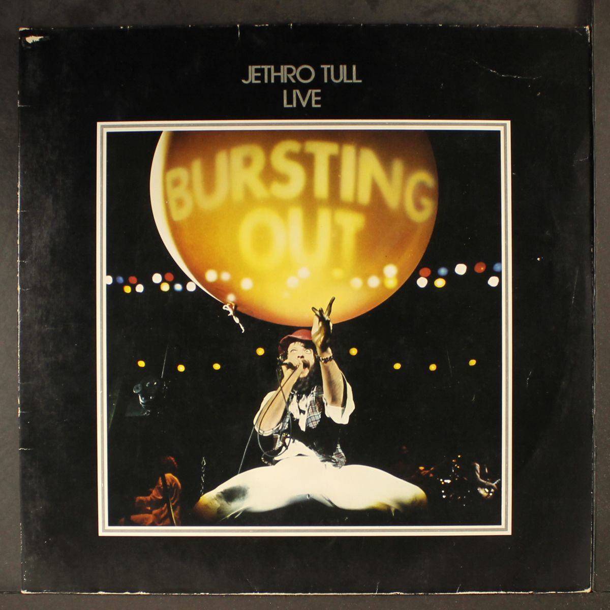 bursting out by JETHRO TULL
