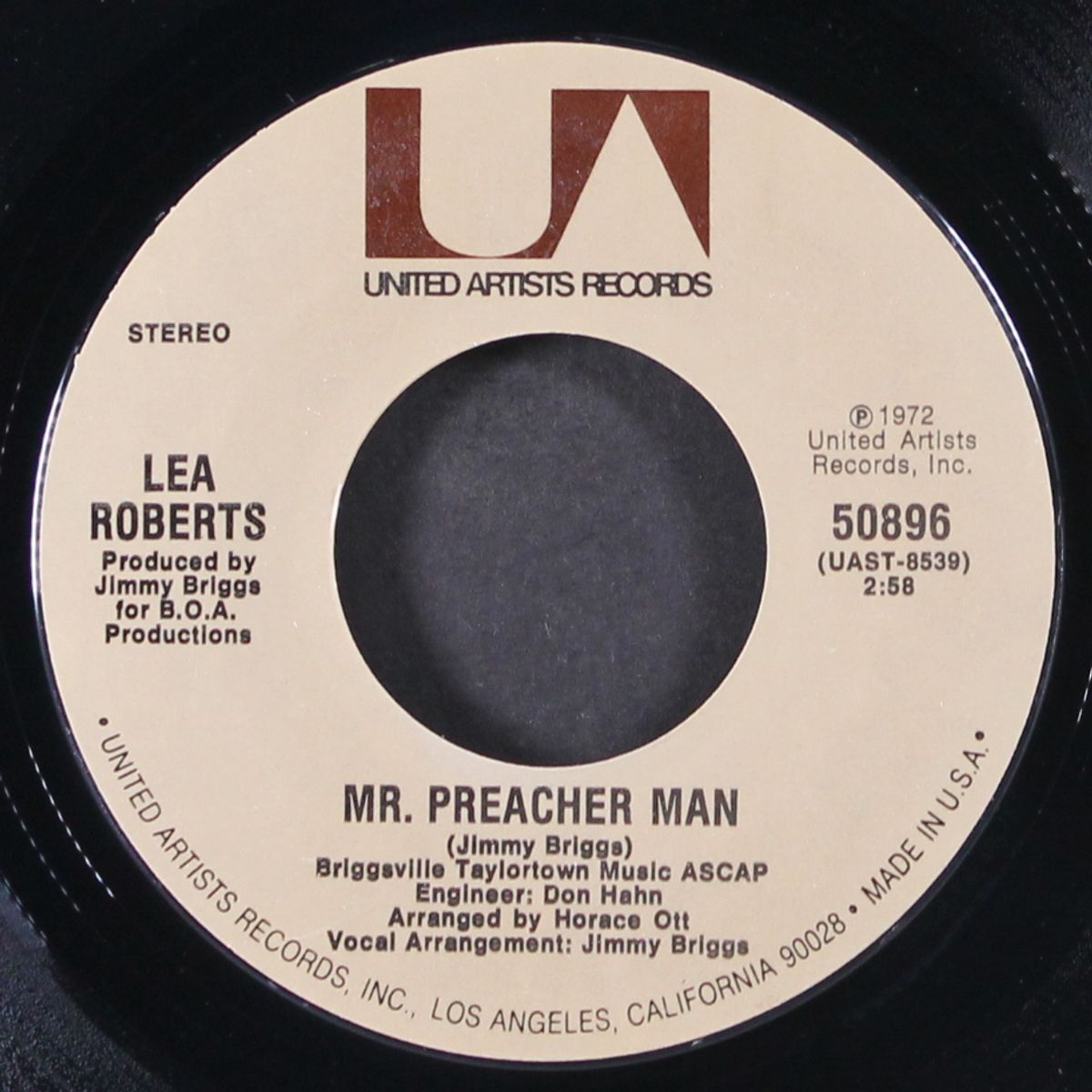 mr. preacher man / hold me thrill me kiss me by LEA ROBERTS