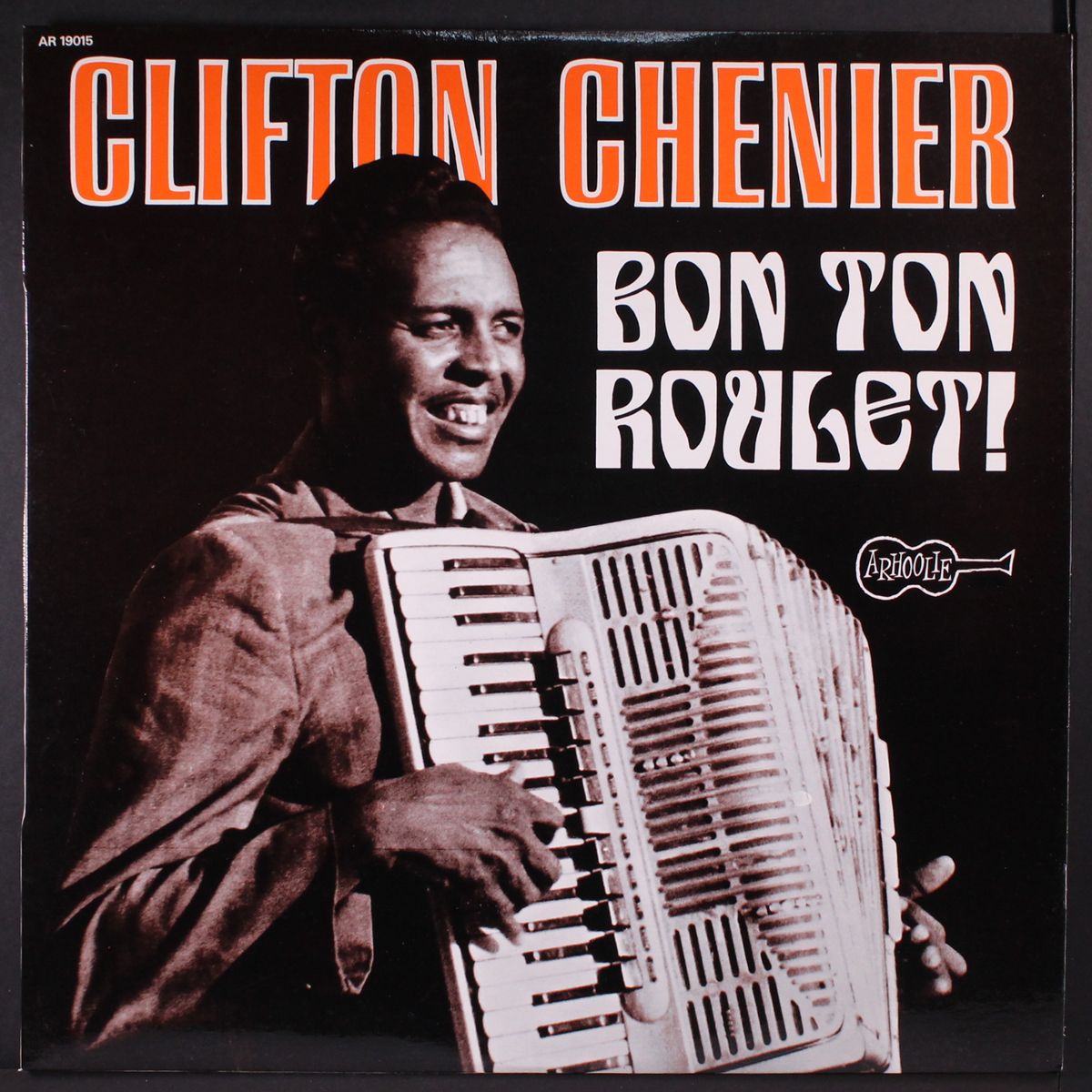bon ton roulet by CLIFTON CHENIER