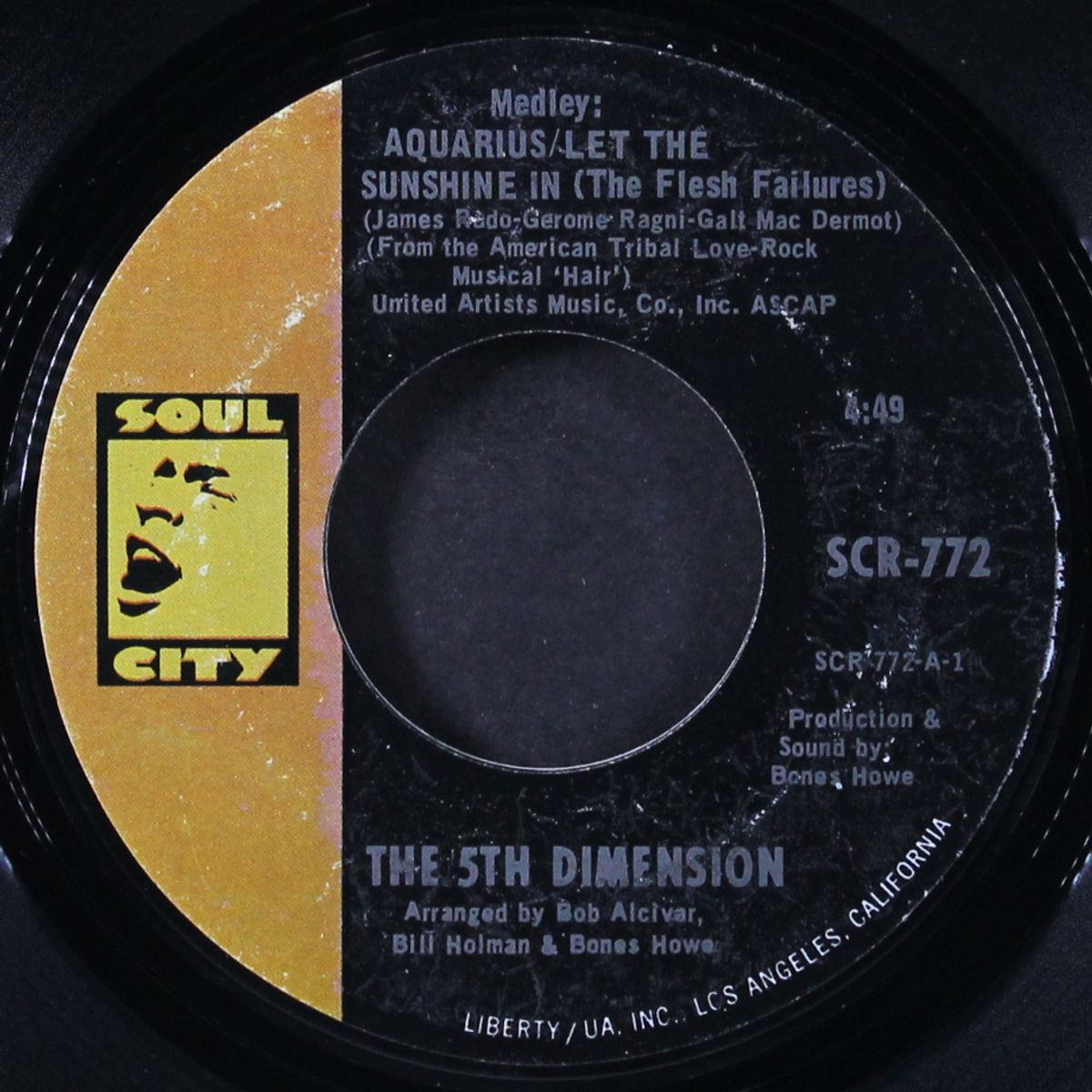 aquarius / let the sunshine in by FIFTH DIMENSION