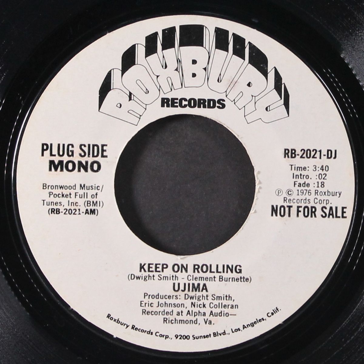 keep on rolling / mono by UJIMA
