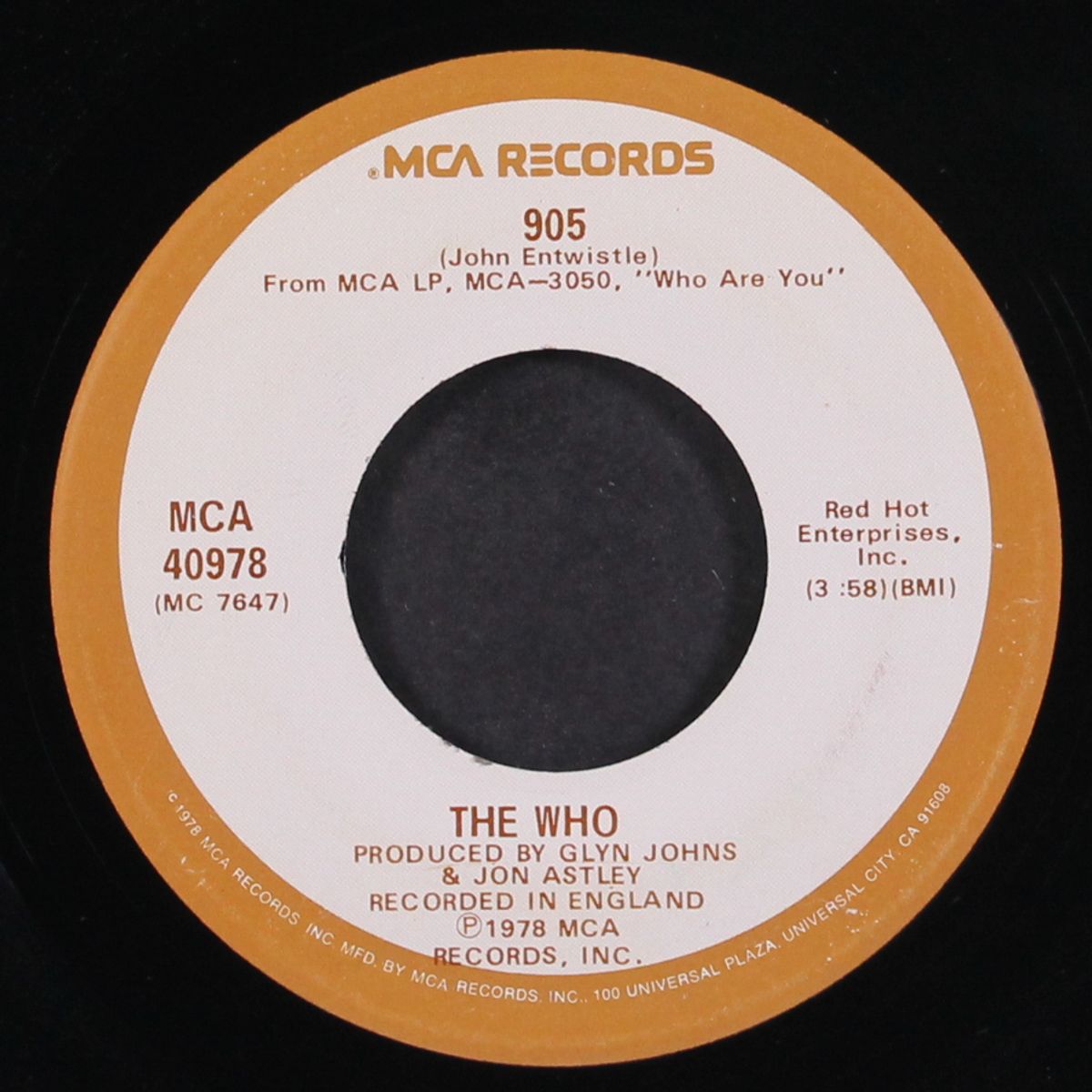 trick of the light / 905 by WHO
