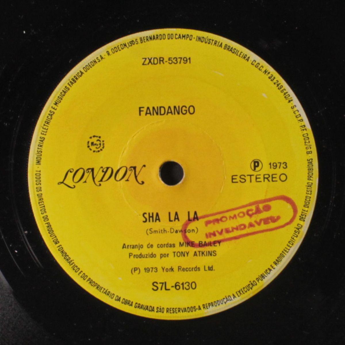 high class girl / sha la la by FANDANGO