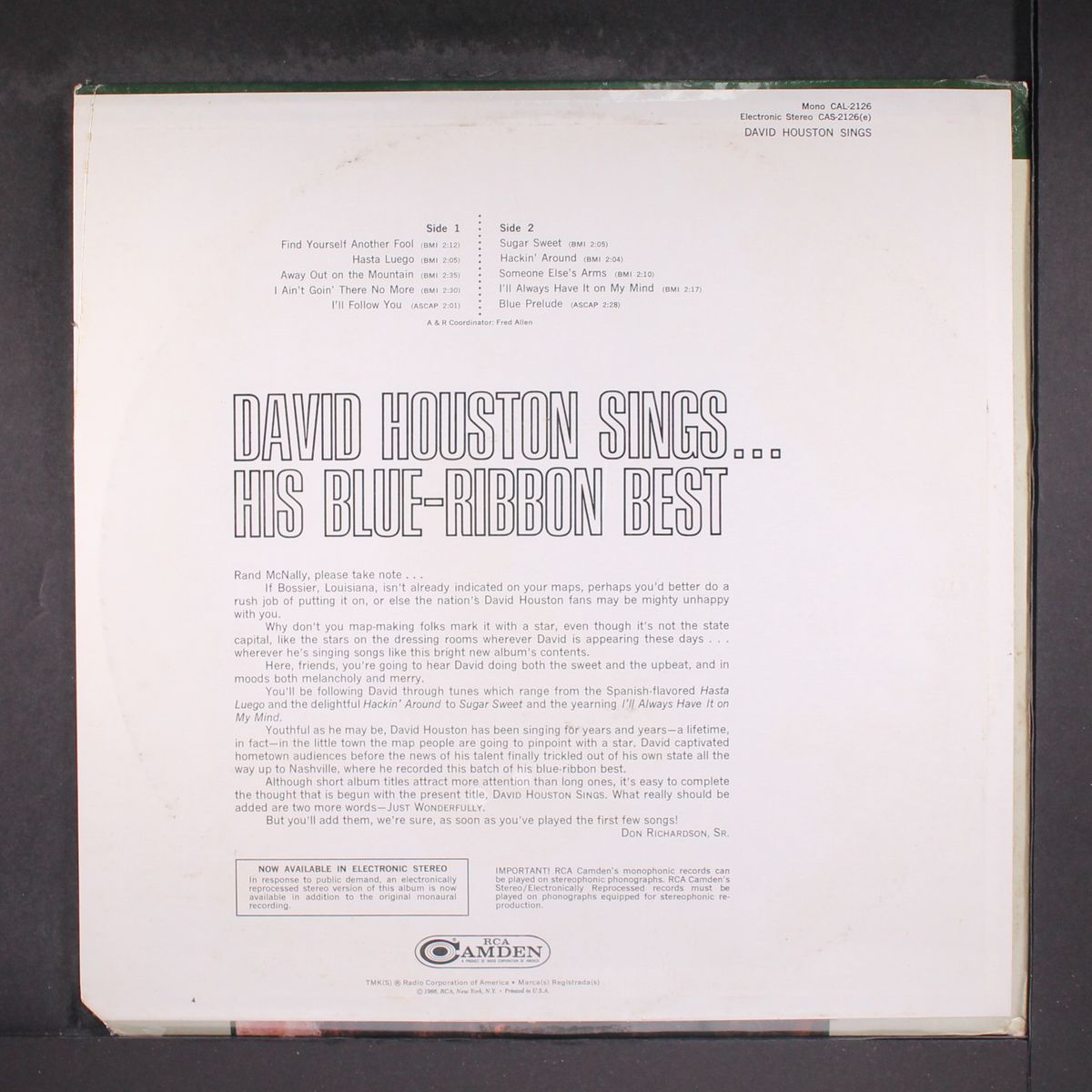 sings by DAVID HOUSTON