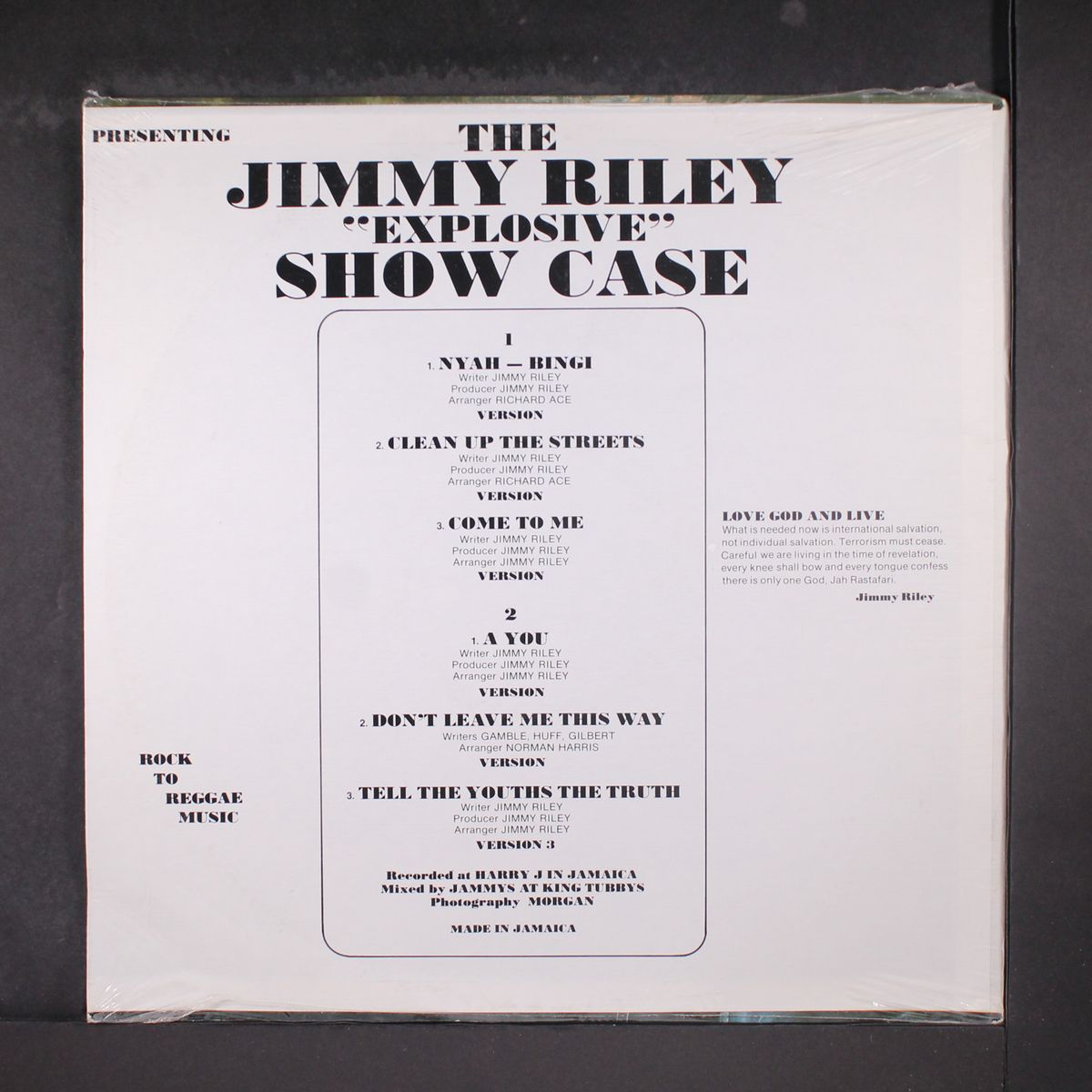 showcase by JIMMY RILEY