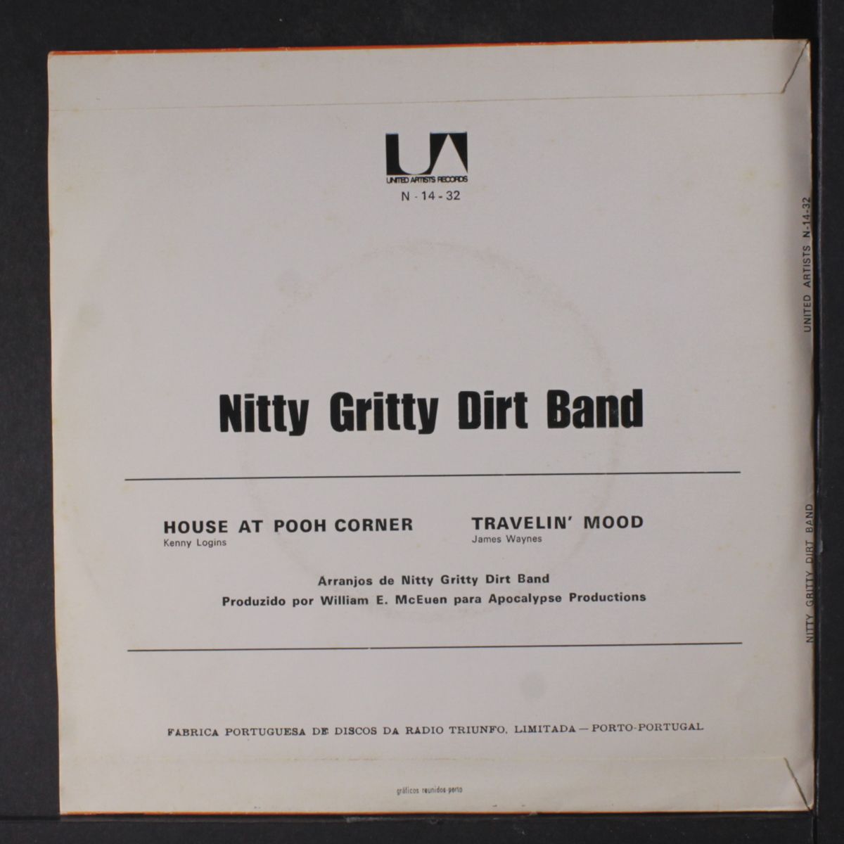house at pooh corner / travelin' mood by NITTY GRITTY DIRT BAND