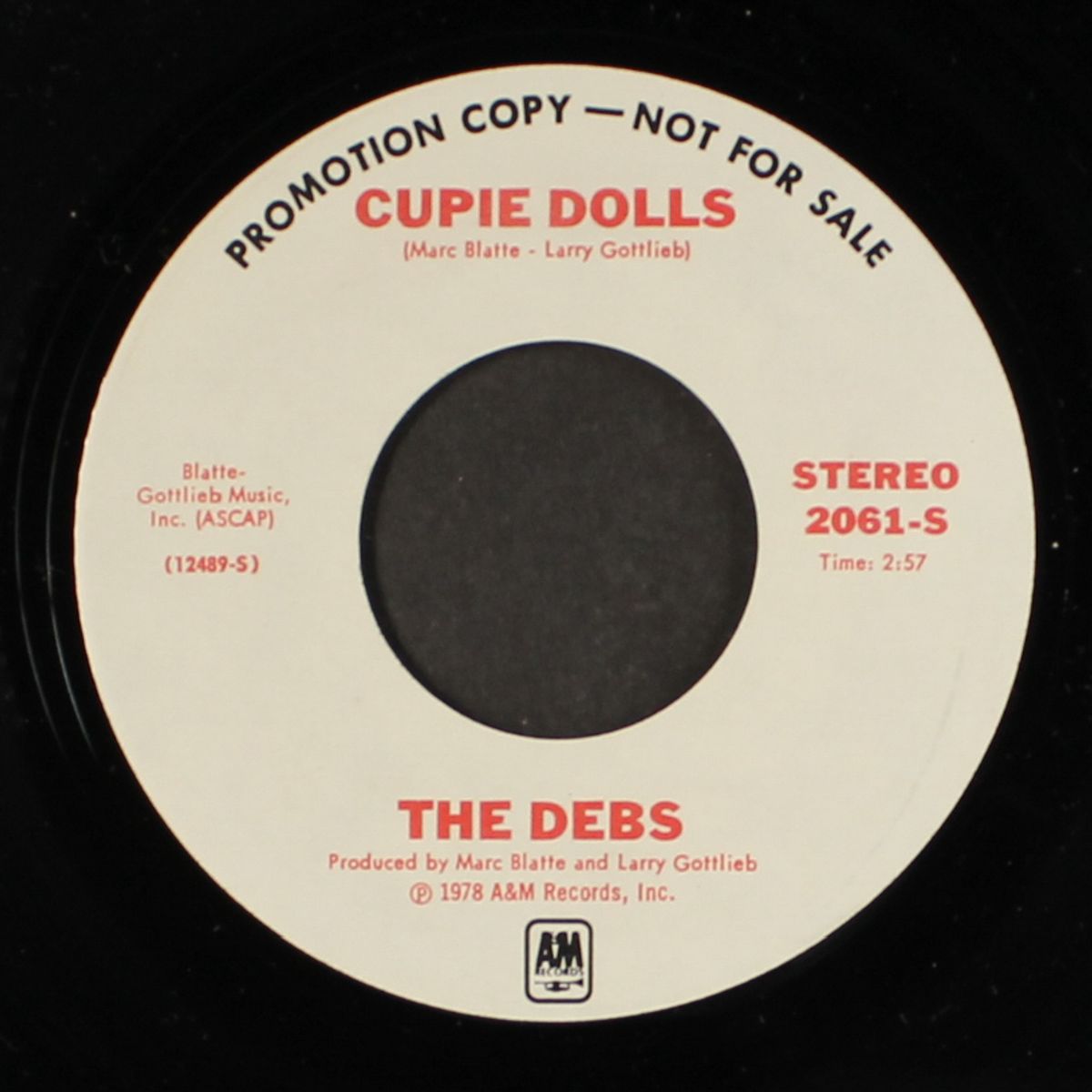 cupie dolls / mono by DEBS
