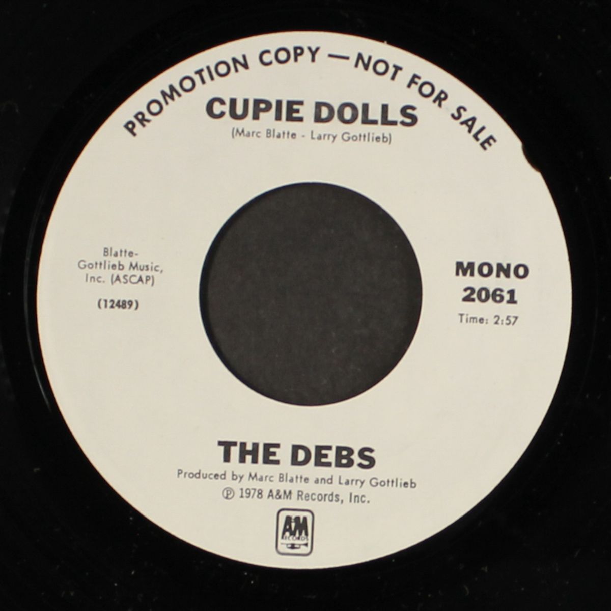 cupie dolls / mono by DEBS