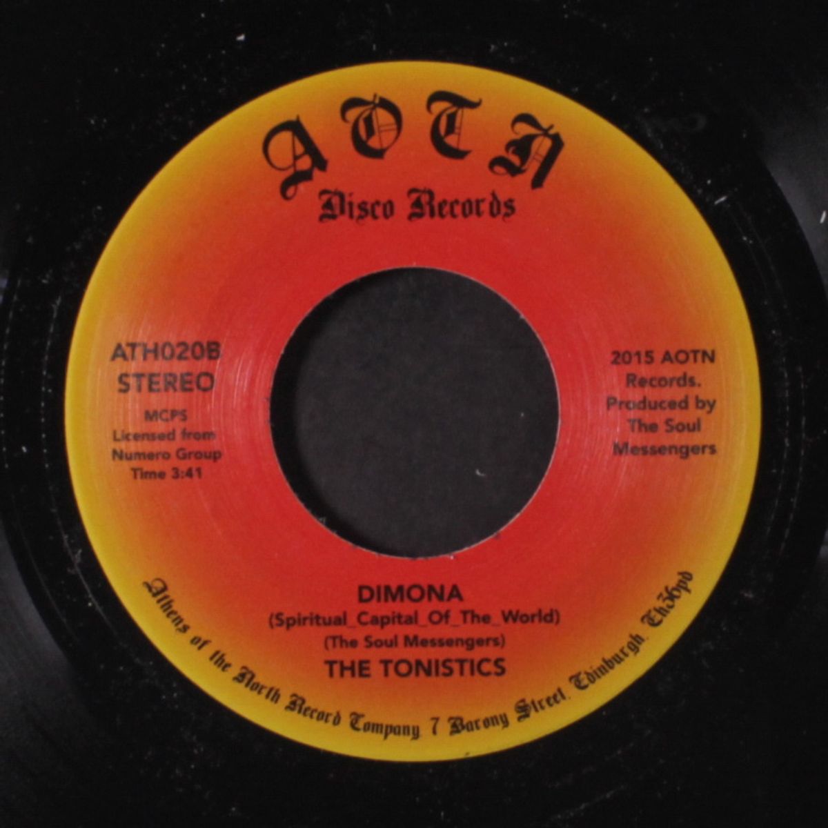 holding on / dimona by TONISTICS