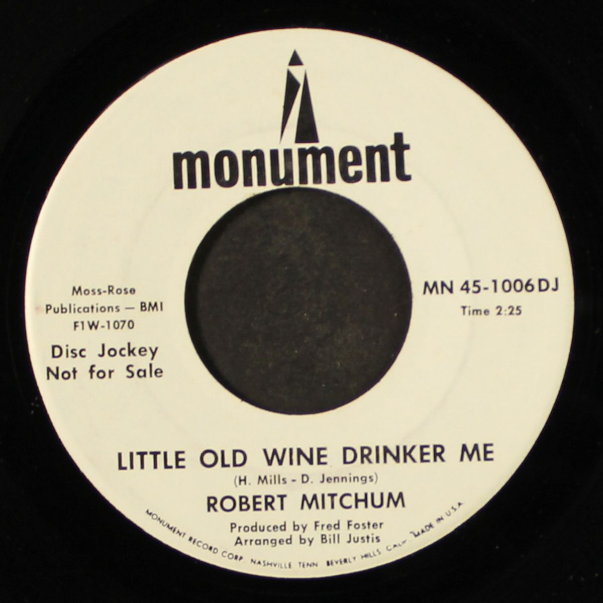 little old wine drinker me / walker's woods by ROBERT MITCHUM