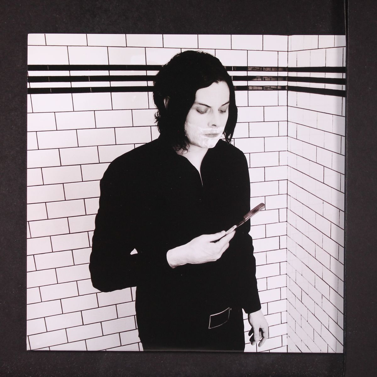 love interruption / machine gun silhouette by JACK WHITE