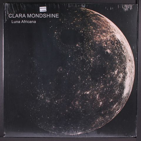CLARA MONDSHINE