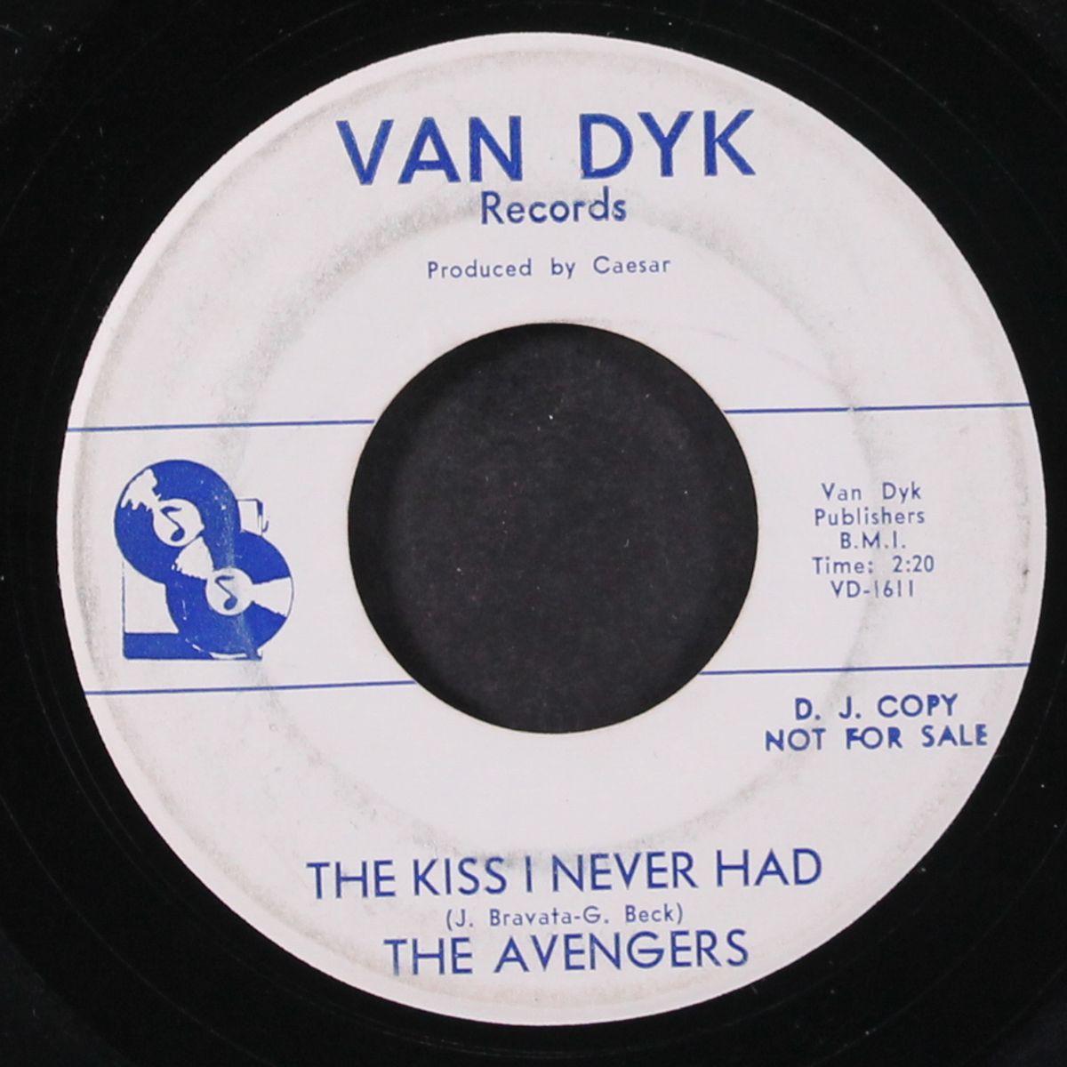 the kiss i never had / your picture by AVENGERS