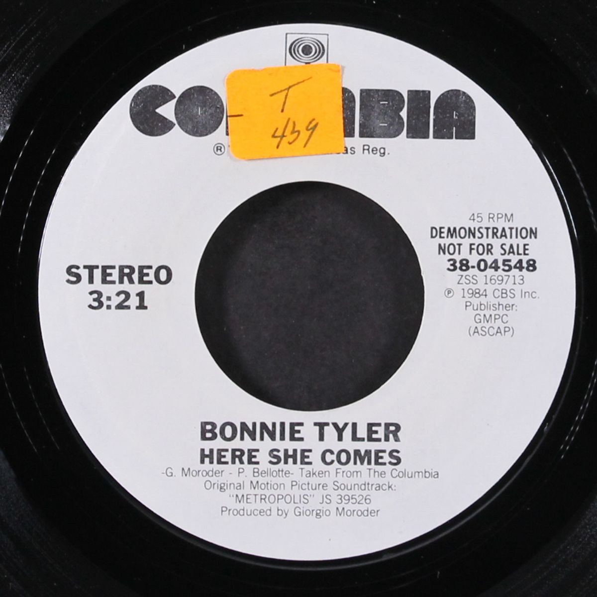 here she comes / same by BONNIE TYLER