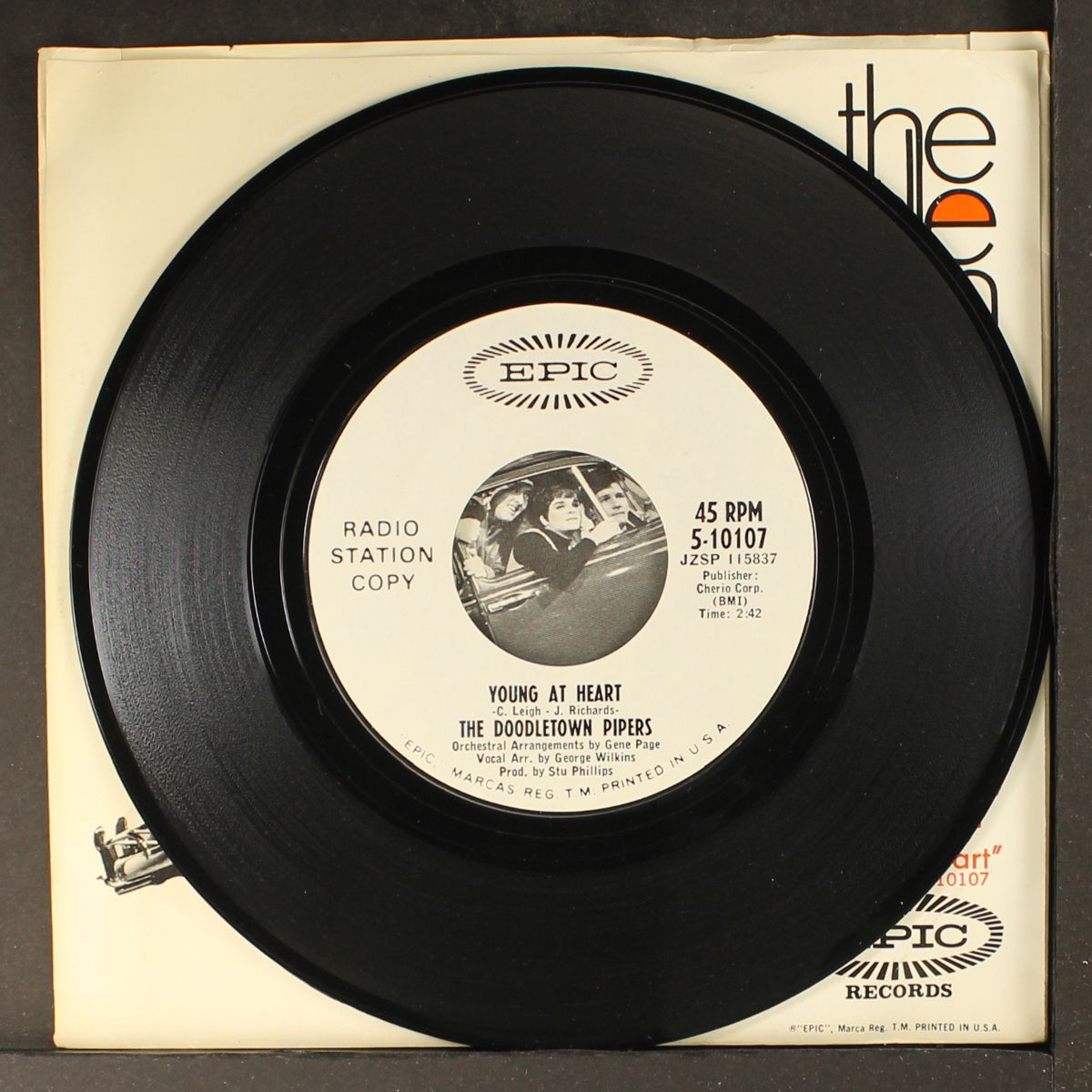 the sound of children / young at heart by DOODLETOWN PIPERS