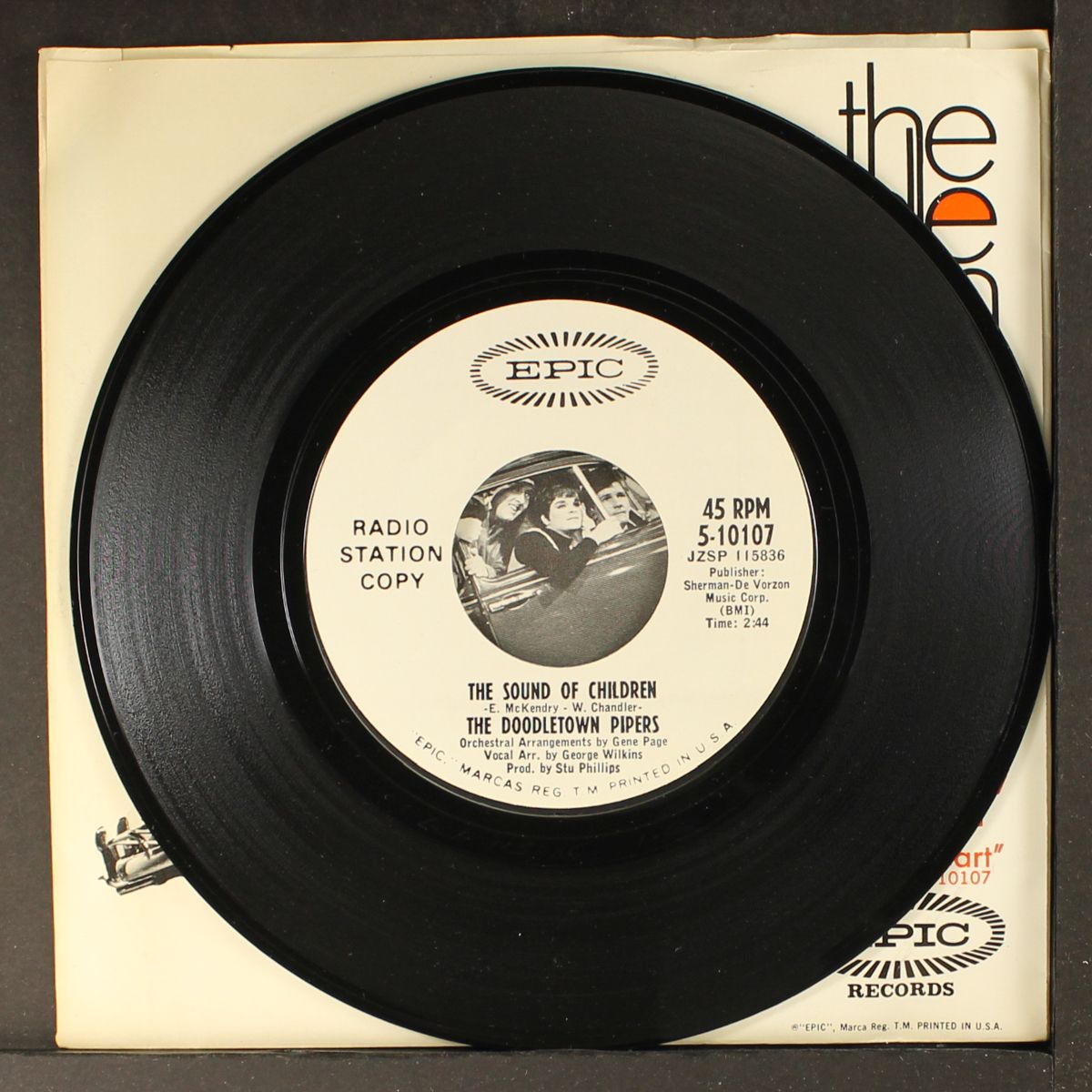 the sound of children / young at heart by DOODLETOWN PIPERS