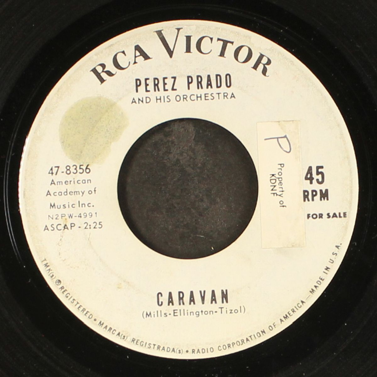 caravan / para mi by PEREZ PRADO