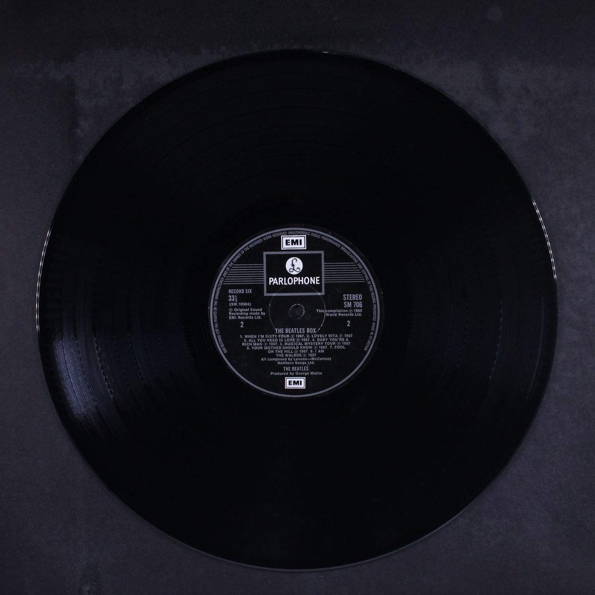 the beatles box by BEATLES