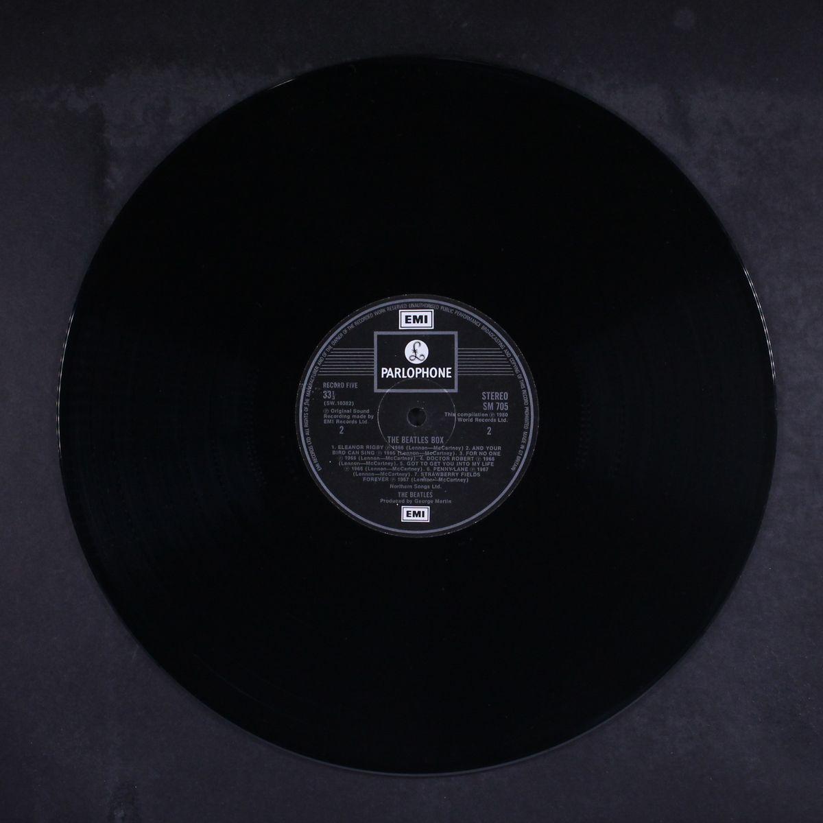 the beatles box by BEATLES