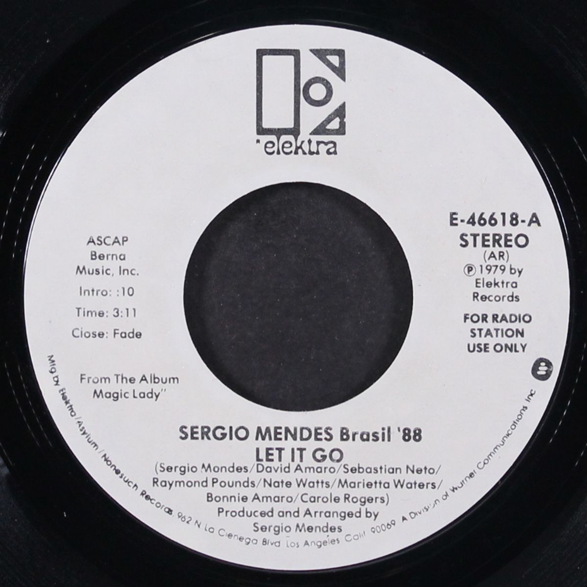 let it go / mono by SERGIO MENDES & BRASIL '88