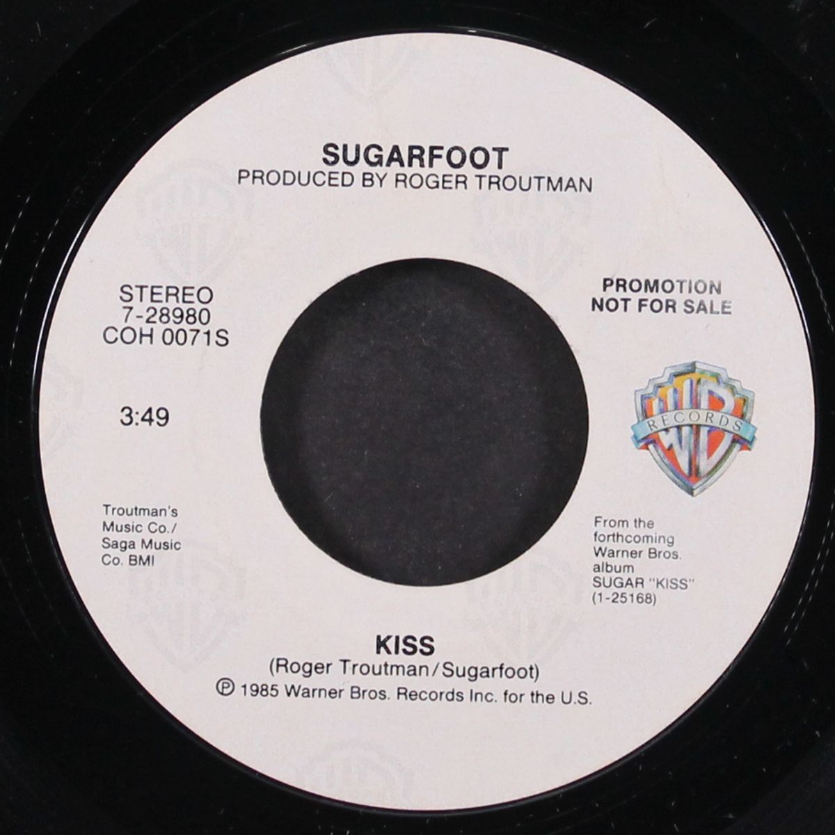 kiss / same by SUGARFOOT