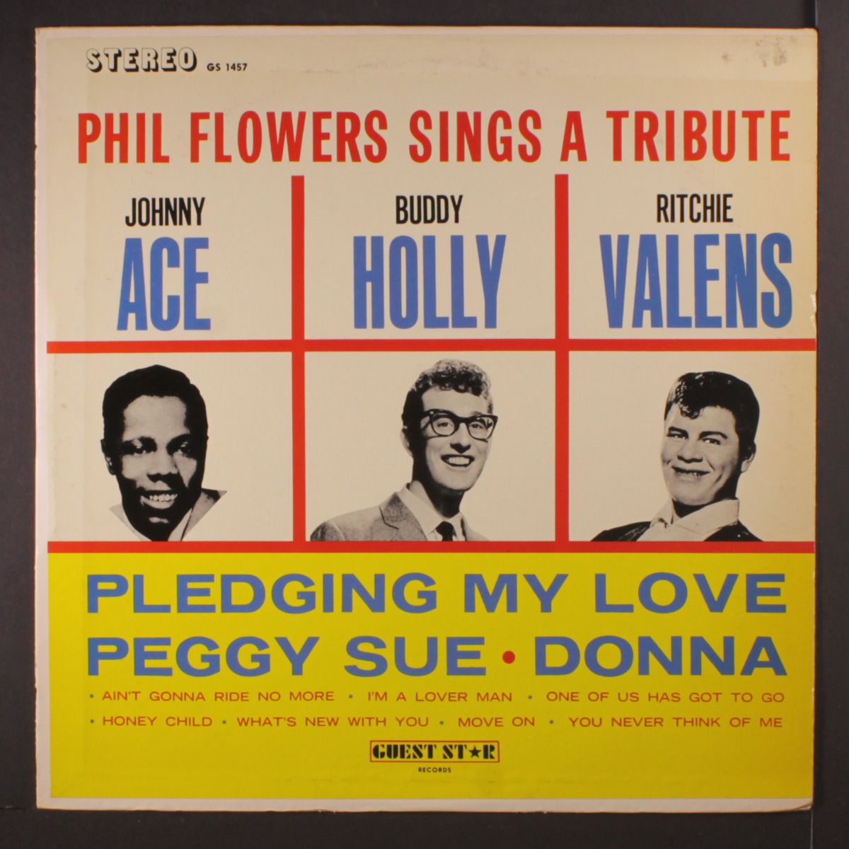 sings a tribute by PHIL FLOWERS