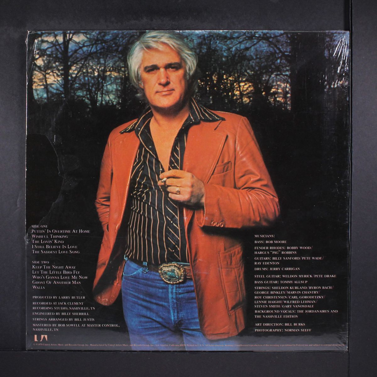 i still believe in love by CHARLIE RICH