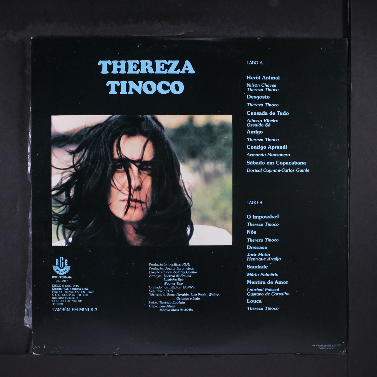 sempre me acontece by THEREZA TINOCO