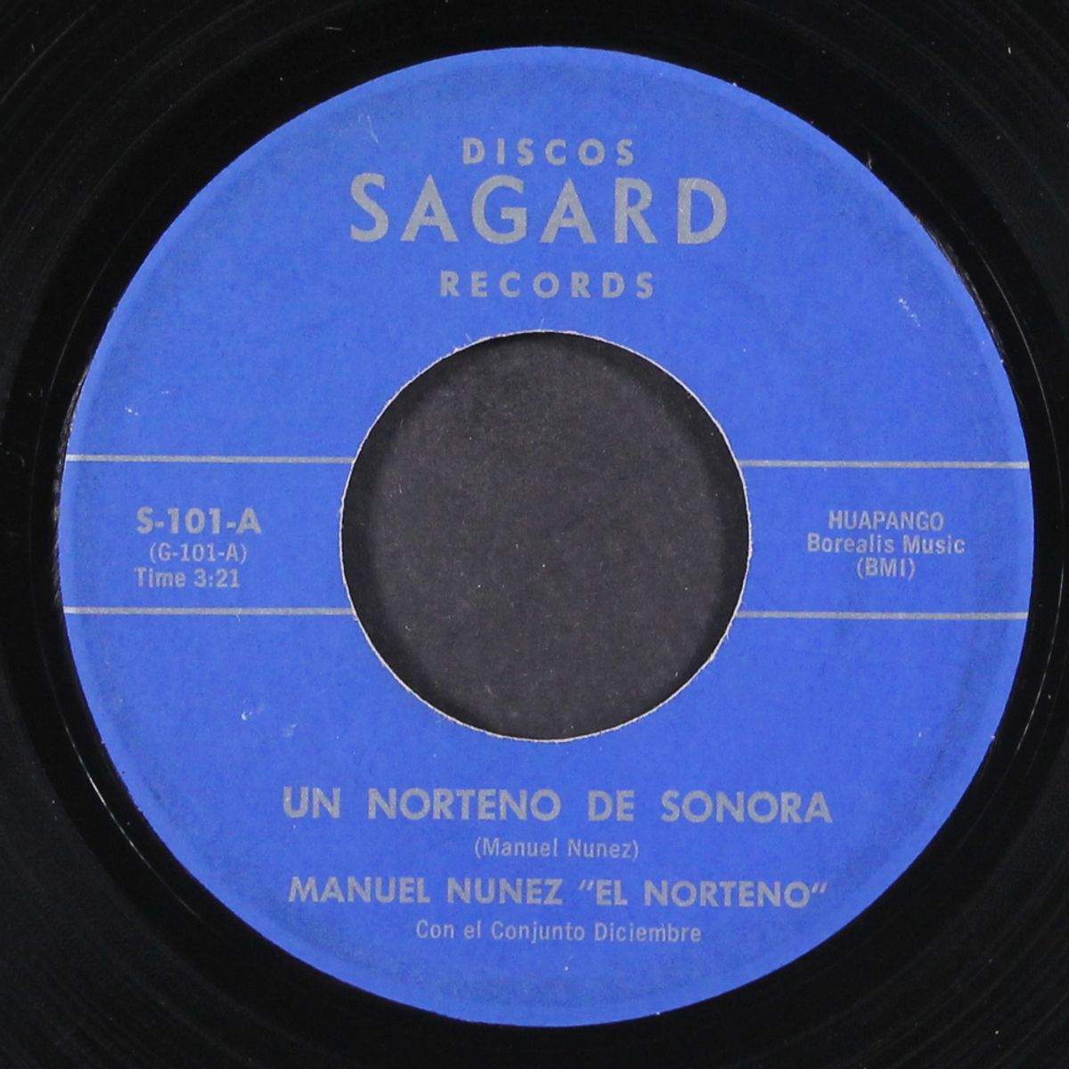 un norteno de sonora / copitas copotas by MANUEL NUNEZ "EL NORTENO"