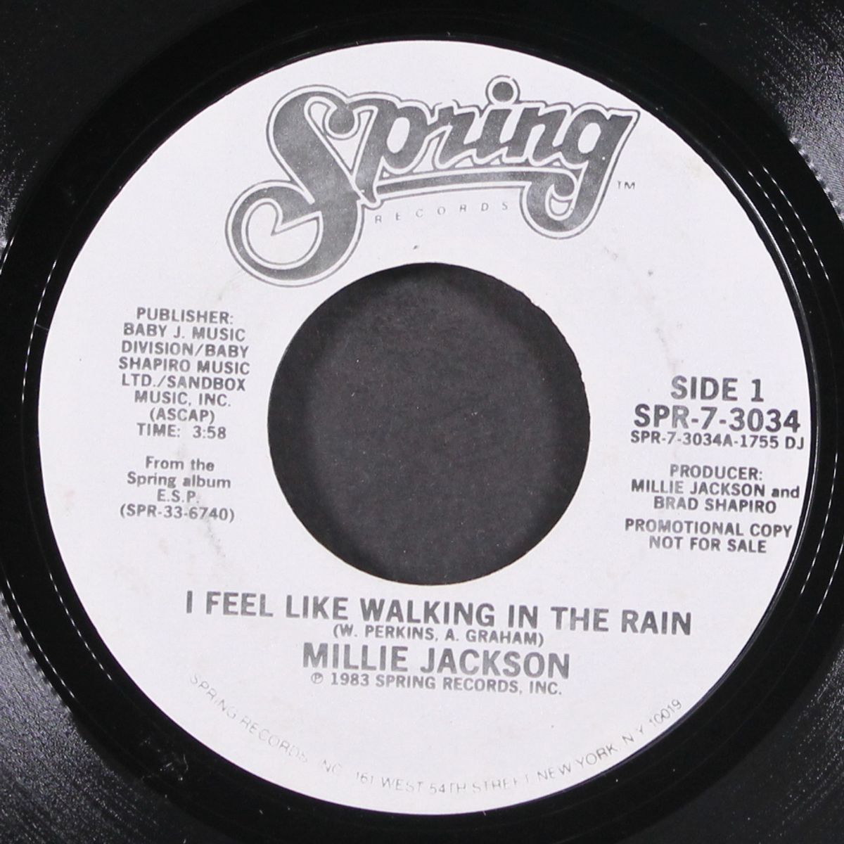 i feeli like walking in the rain by MILLIE JACKSON
