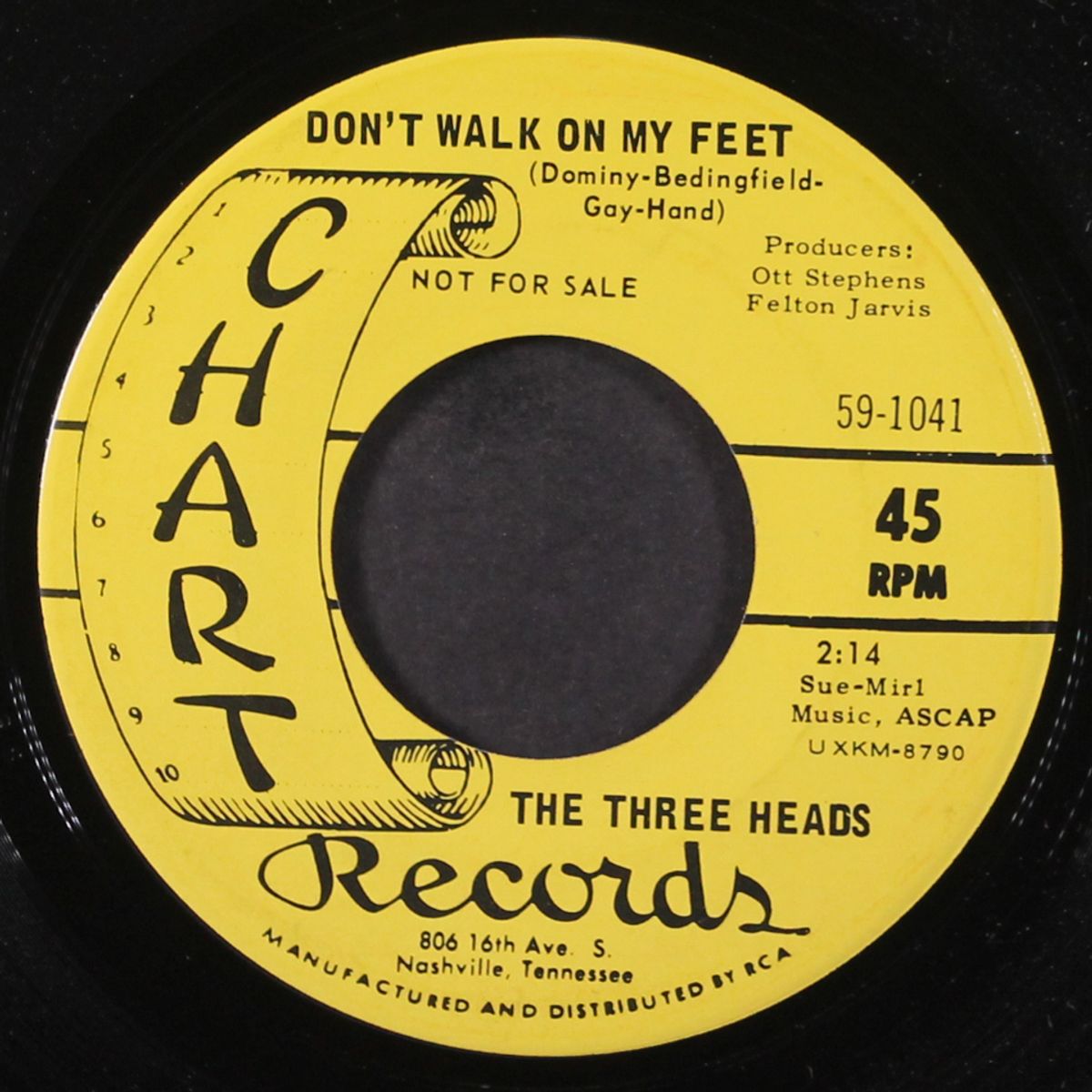 you fit to my heart / don't walk on my feet by THREE HEADS